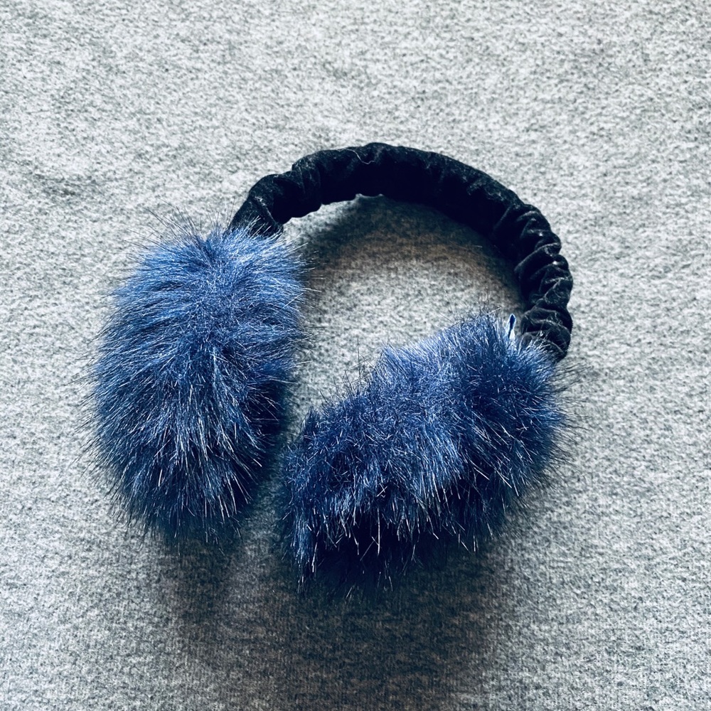 Simply Vera Ear Muffs